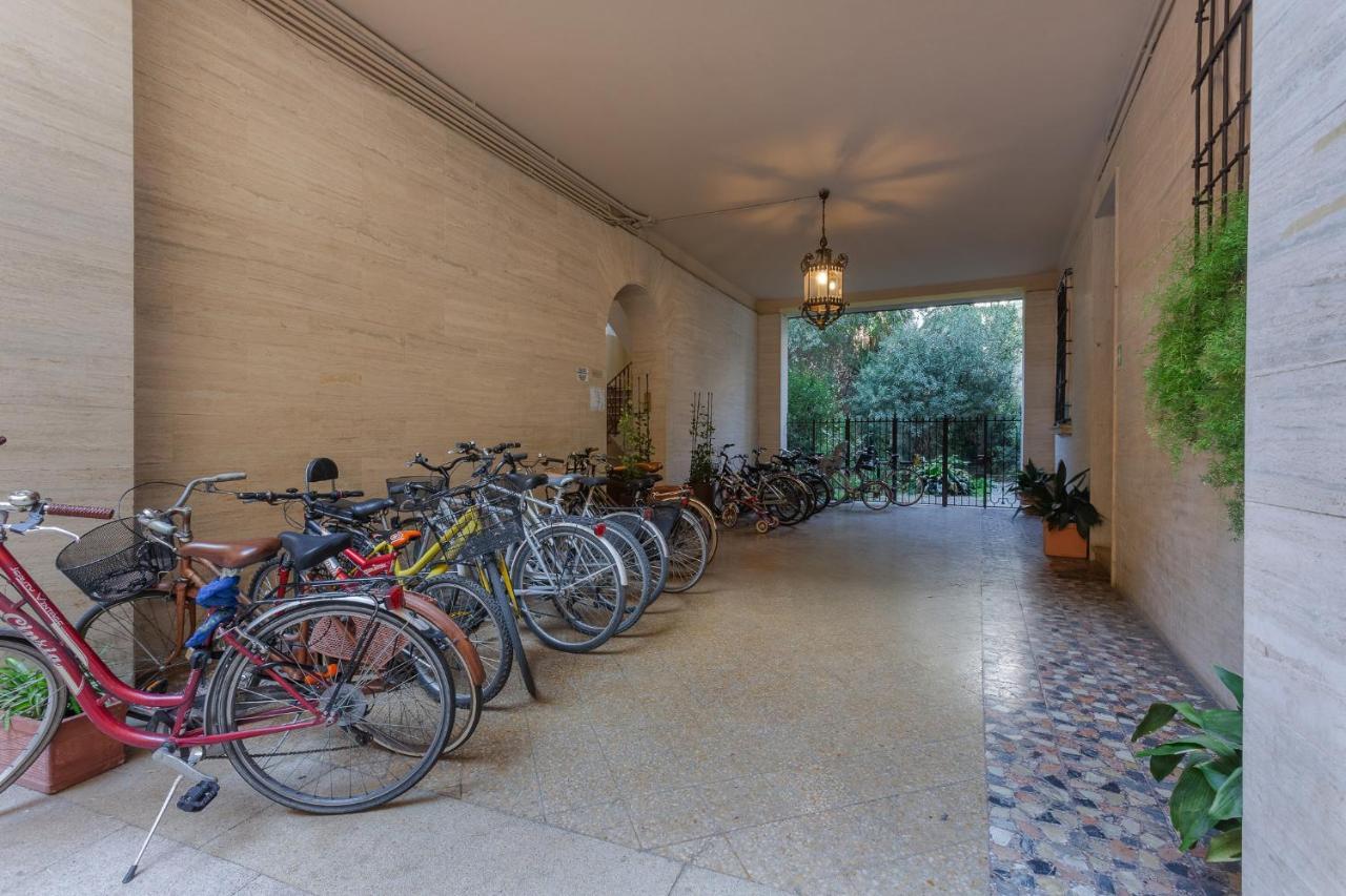 Accademia Delle Belle Arti University Apartment Bologna Exteriör bild